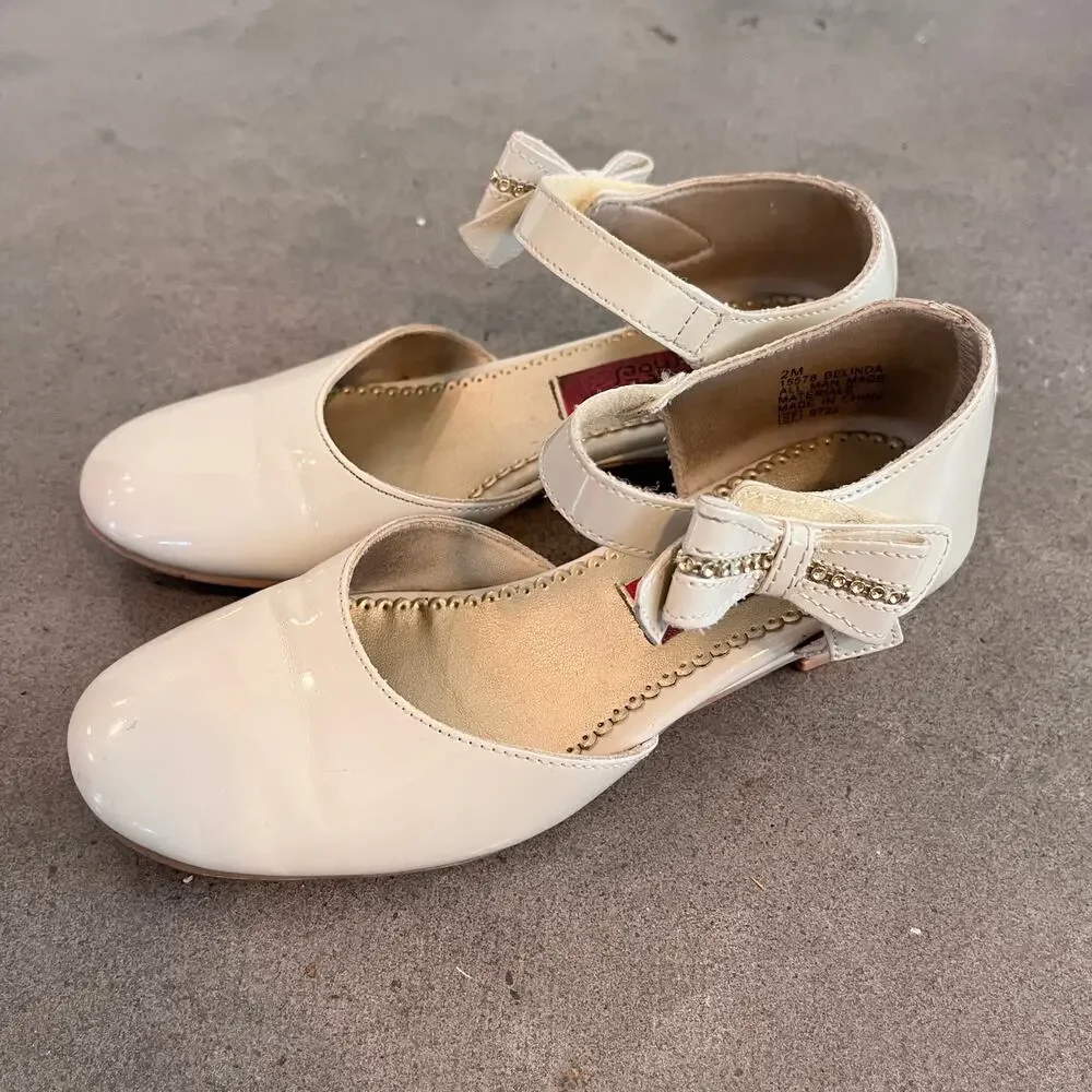 Rachel Shoes beige cream dress shoes Youth Girls size 2 formal event low heel